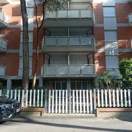 Il Della Diciottesima Nocleg ze śniadaniem Milano Marittima
